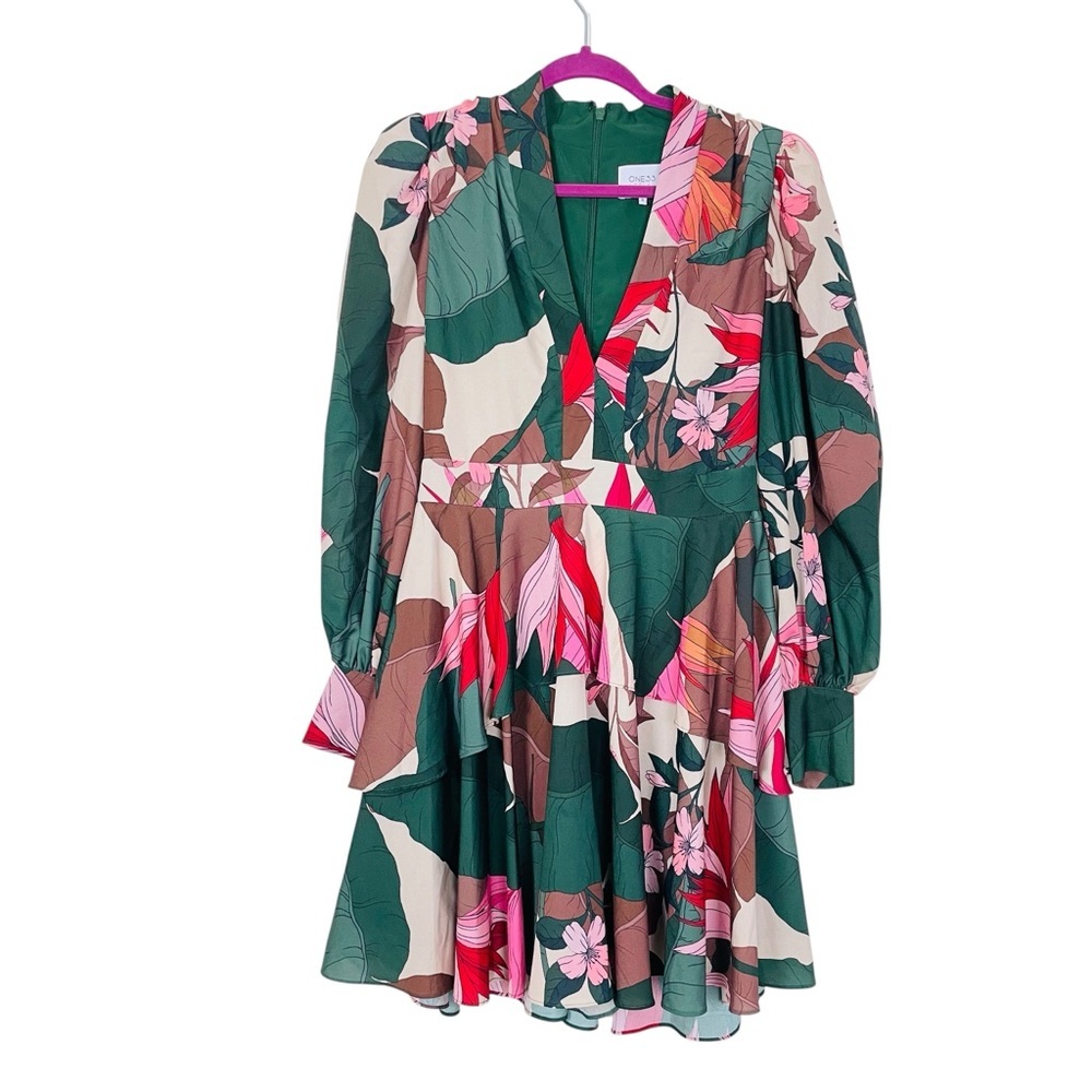 One 33 Social Green Tropical Floral Blouson-Sleeve Tiered Dress 6 - Picture 9 of 11